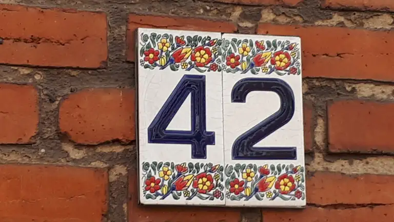 husnummer 42